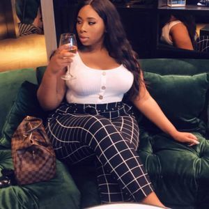 Meet your Posher, Vawn